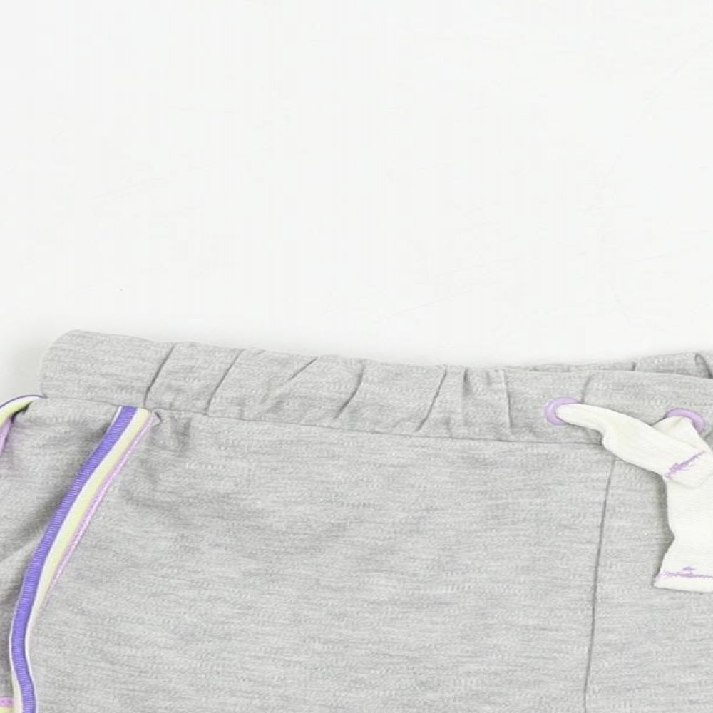 Marks and Spencer Girls Grey Cotton Sweat Shorts Size 7-8 Years Regular Drawstring - Contrasting Trim