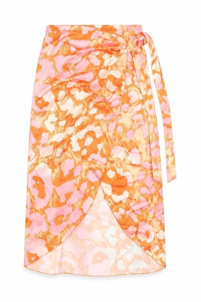 Front view of Quiz women’s orange geometric polyester a-line skirt, size M, tie