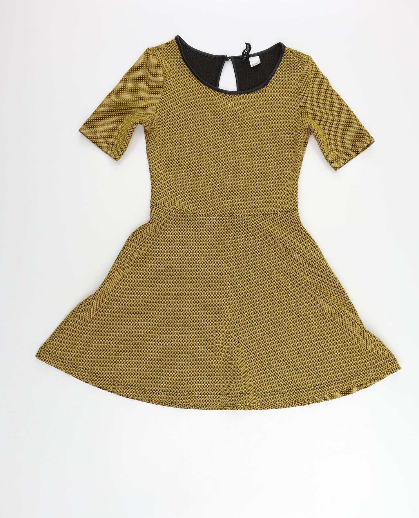 H&M Womens Yellow Geometric Polyester Skater Dress Size 6 Round Neck Button