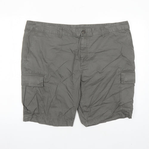 Marks and Spencer Mens Green Cotton Cargo Shorts Size 44 in L9 in Regular Zip - Pockets