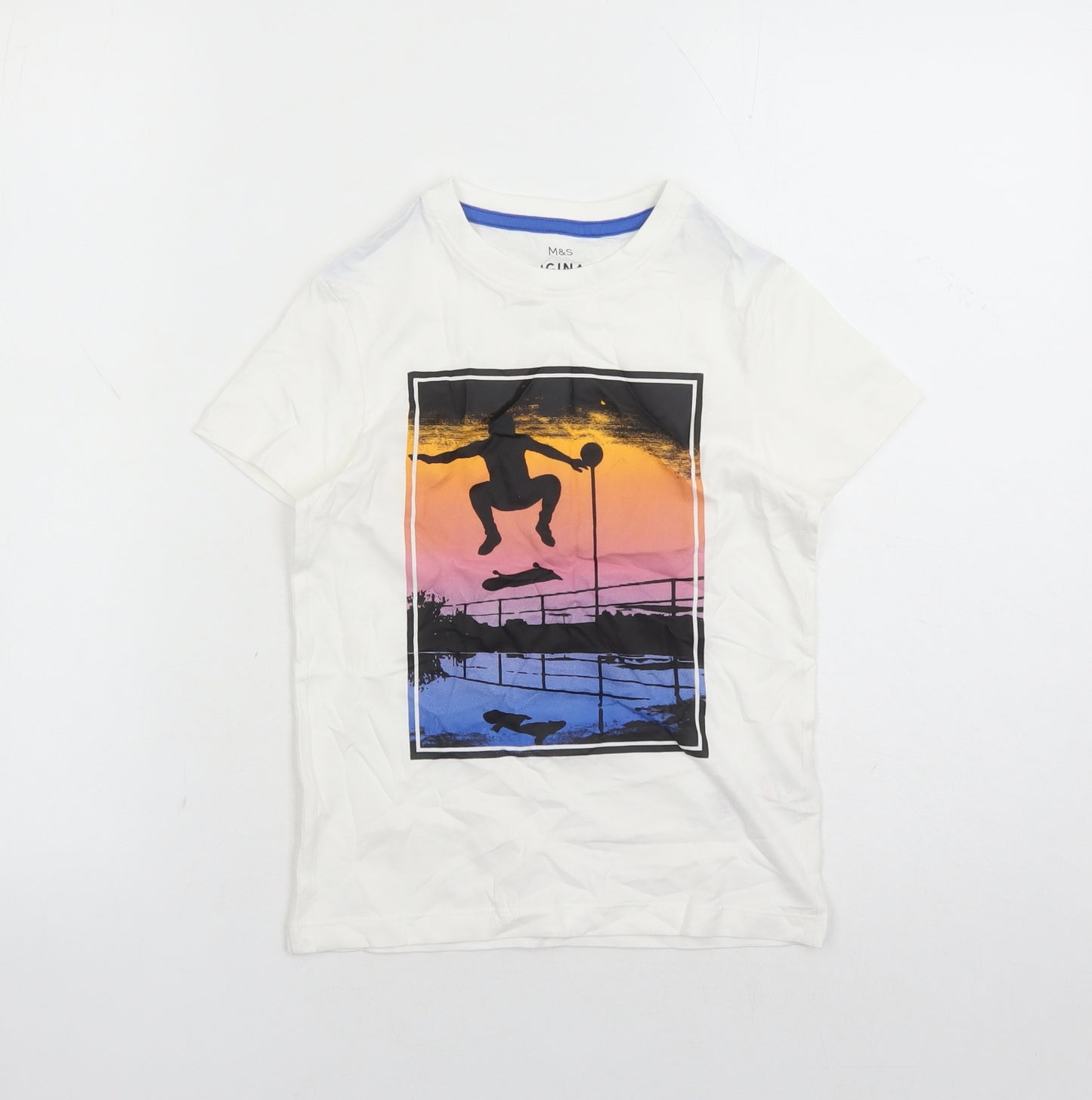 marks and Boys White Cotton Basic T-Shirt Size 6-7 Years Crew Neck Pullover - Skateboard Graphic