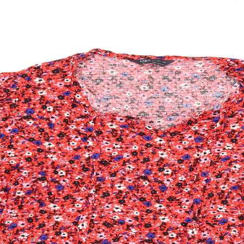 Marks and Spencer Womens Red Floral Viscose Basic T-Shirt Size 20 V-Neck