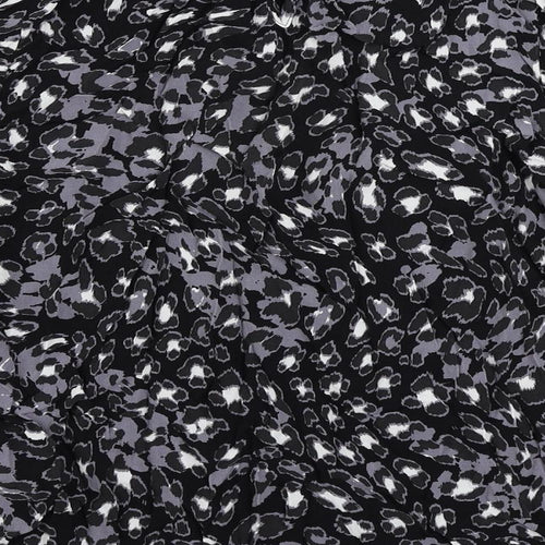 Marks and Spencer Womens Black Animal Print Viscose Basic Blouse Size 8 Mock Neck