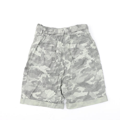 Marks and Spencer Womens Green Camouflage Lyocell Cargo Shorts Size 8 L7 in Regular Zip