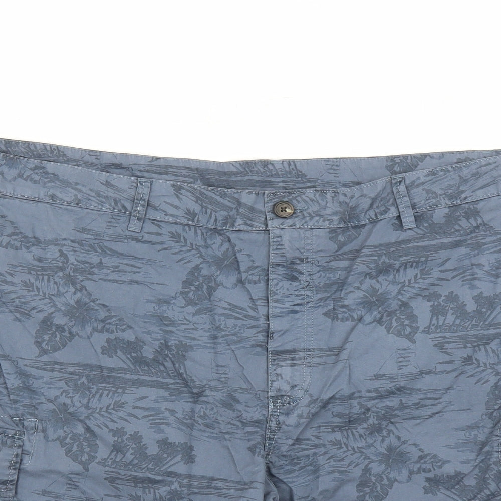 marks and Mens Blue Geometric Cotton Cargo Shorts Size 44 in L10 in Regular Zip - Pockets