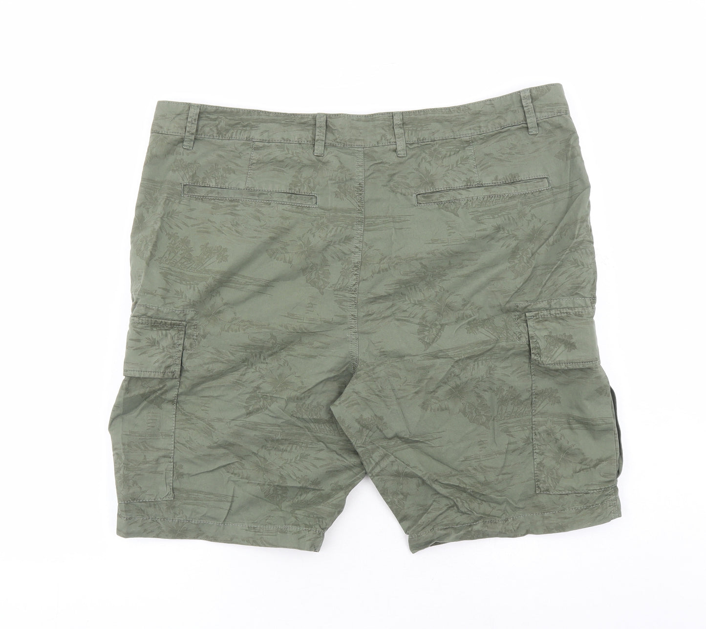 Marks and Spencer Mens Green Geometric Cotton Cargo Shorts Size 40 in L10 in Regular Zip - Pockets