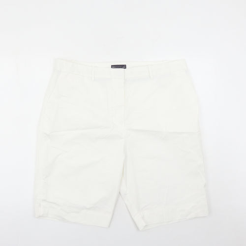 Marks and Spencer Womens White Cotton Chino Shorts Size 20 L10 in Regular Zip - Pockets