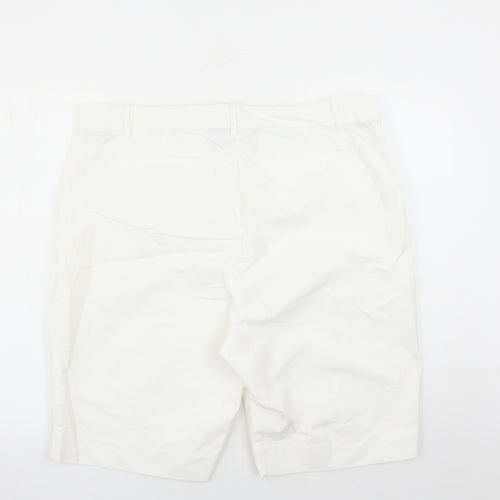 Marks and Spencer Womens White Cotton Chino Shorts Size 20 L10 in Regular Zip - Pockets