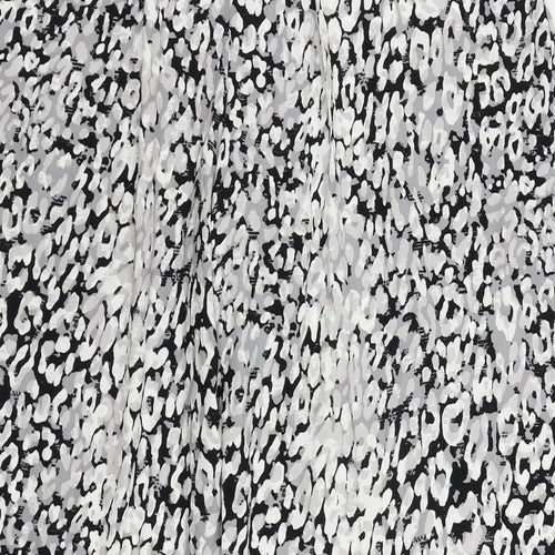 Marks and Spencer Womens Grey Animal Print Polyester Trousers Size 18 L28 in Regular Drawstring - Elastic Waist