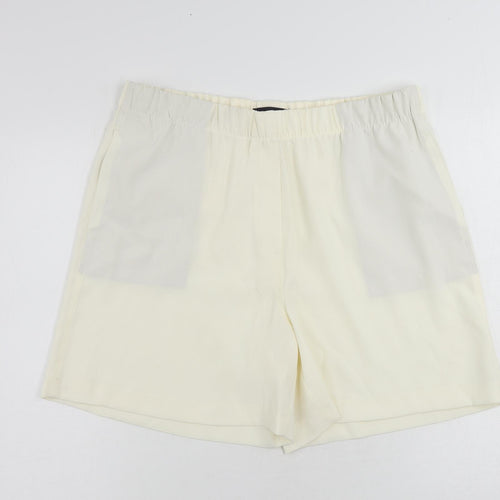 Marks and Spencer Womens Ivory Polyester Basic Shorts Size 16 L6 in Regular - Elastic Waist