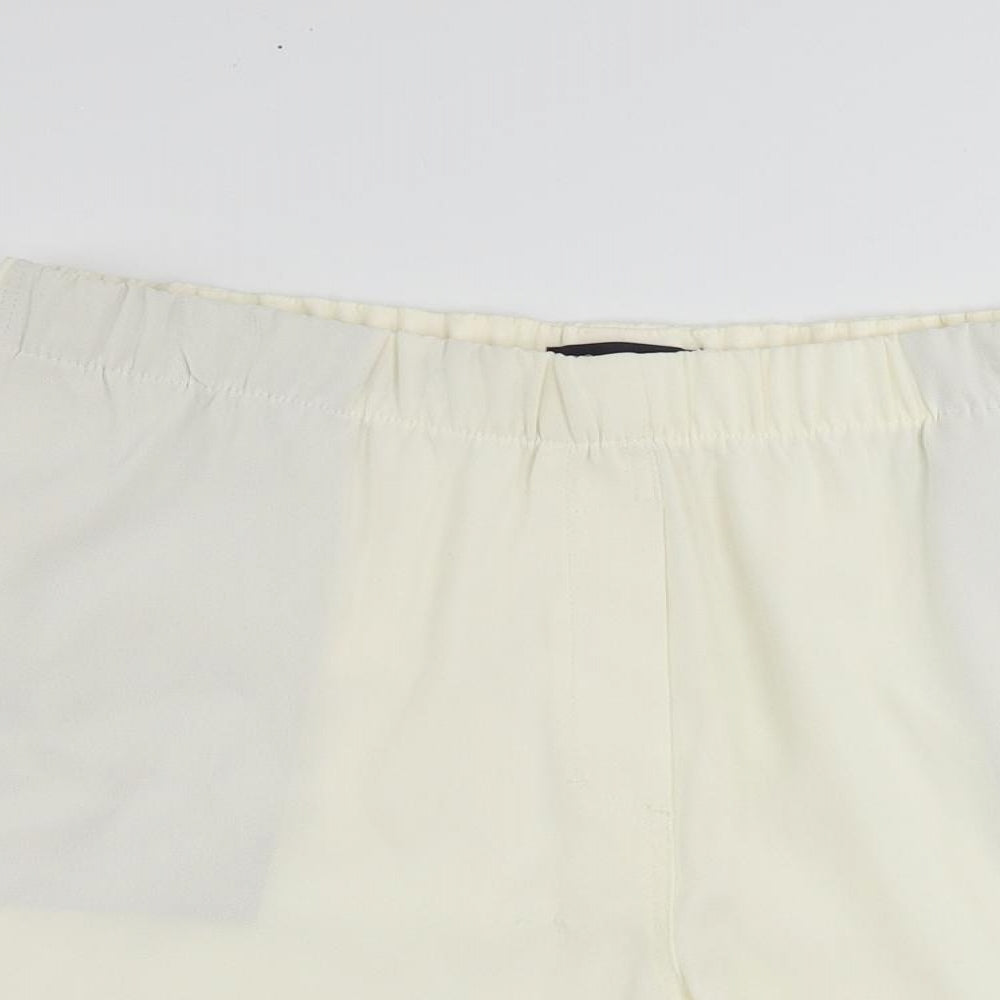 Marks and Spencer Womens Ivory Polyester Basic Shorts Size 16 L6 in Regular - Elastic Waist