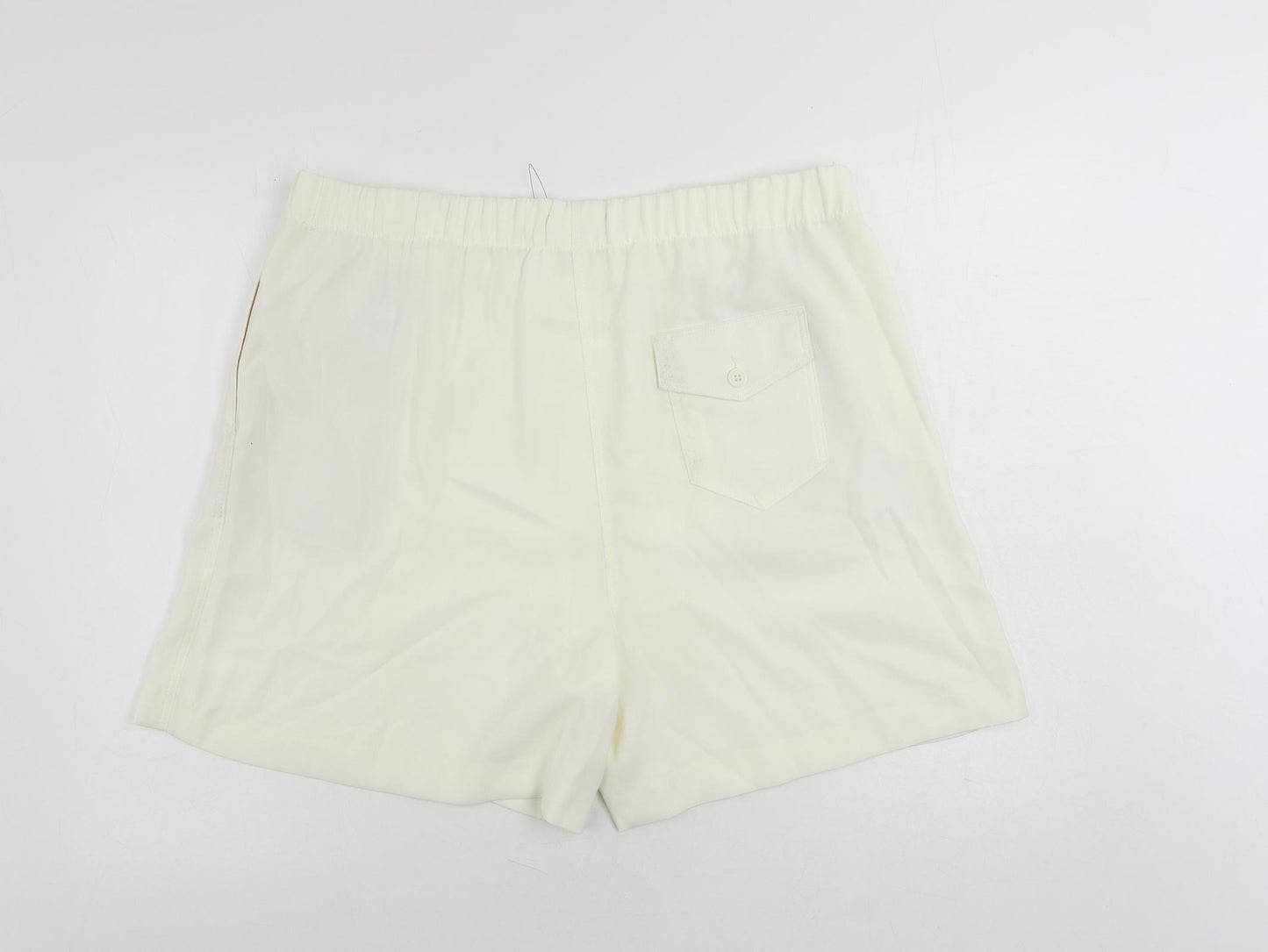Marks and Spencer Womens Ivory Polyester Basic Shorts Size 18 L6 in Regular - Elastic Waist