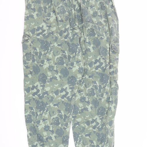 Marks and Spencer Womens Green Camouflage Lyocell Cargo Trousers Size 18 L28 in Regular Zip - Elasticated Waist Pockets