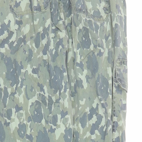 Marks and Spencer Womens Green Camouflage Lyocell Cargo Trousers Size 18 L28 in Regular Zip - Elasticated Waist Pockets