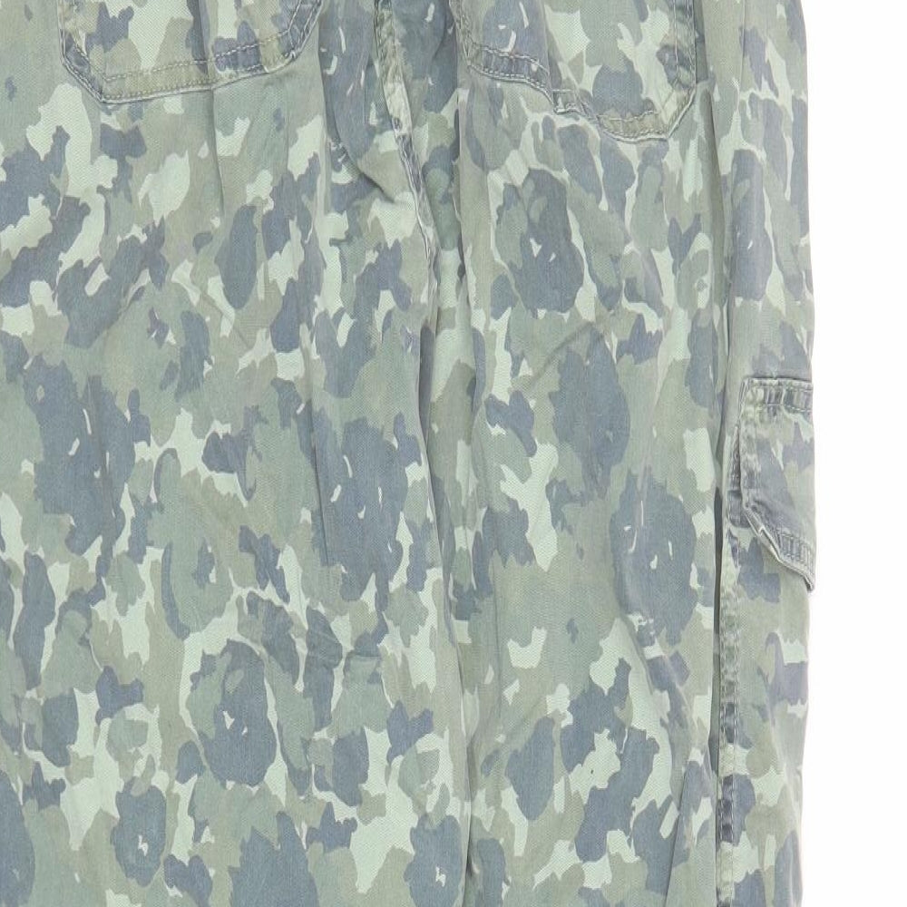 Marks and Spencer Womens Green Camouflage Lyocell Cargo Trousers Size 18 L28 in Regular Zip - Elasticated Waist Pockets