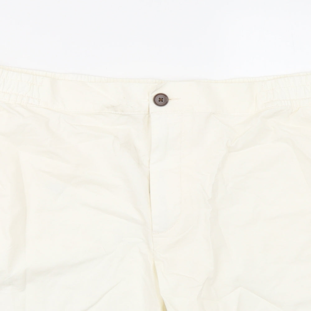 Marks and Spencer Mens White Cotton Chino Shorts Size 3XL L9 in Regular Zip - Elasticated Waist Pockets