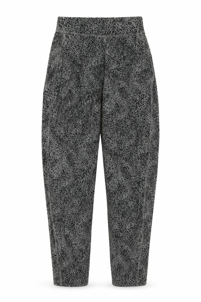 Marks and Spencer Womens Green Animal Print Viscose Carrot Trousers Size 8 L29 in Regular - Leopard Print