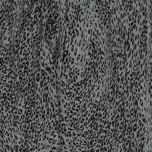 Marks and Spencer Womens Green Animal Print Viscose Carrot Trousers Size 8 L29 in Regular - Leopard Print