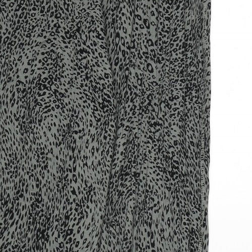 Marks and Spencer Womens Green Animal Print Viscose Carrot Trousers Size 8 L29 in Regular - Leopard Print