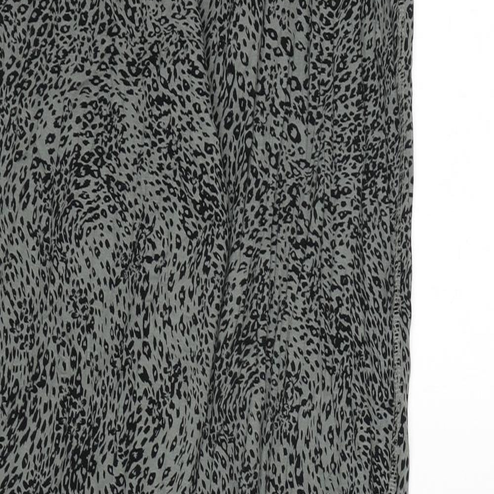 Marks and Spencer Womens Green Animal Print Viscose Carrot Trousers Size 8 L29 in Regular - Leopard Print