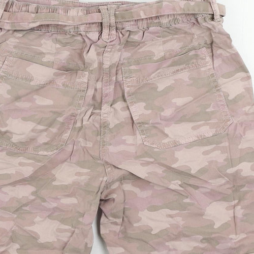 Marks and Spencer Womens Pink Camouflage Lyocell Cargo Shorts Size 8 L8 in Regular Zip - Belted
