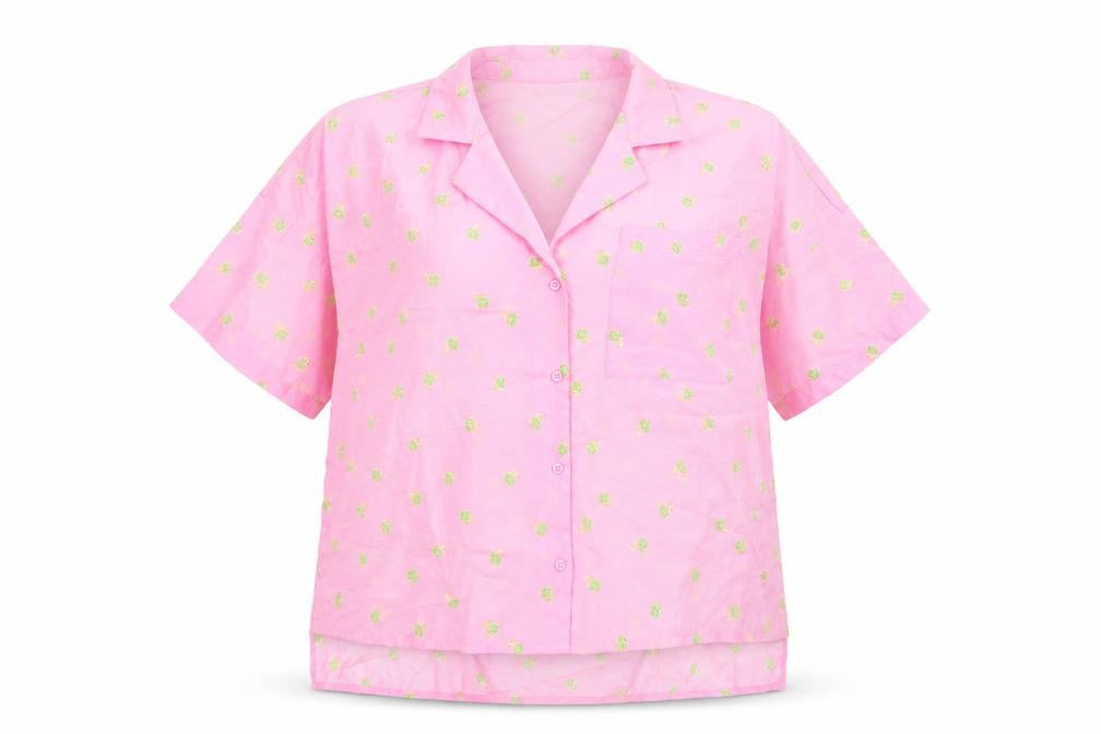 Front view of Noisy May women’s pink floral polyester basic button-up, size XL, collared
