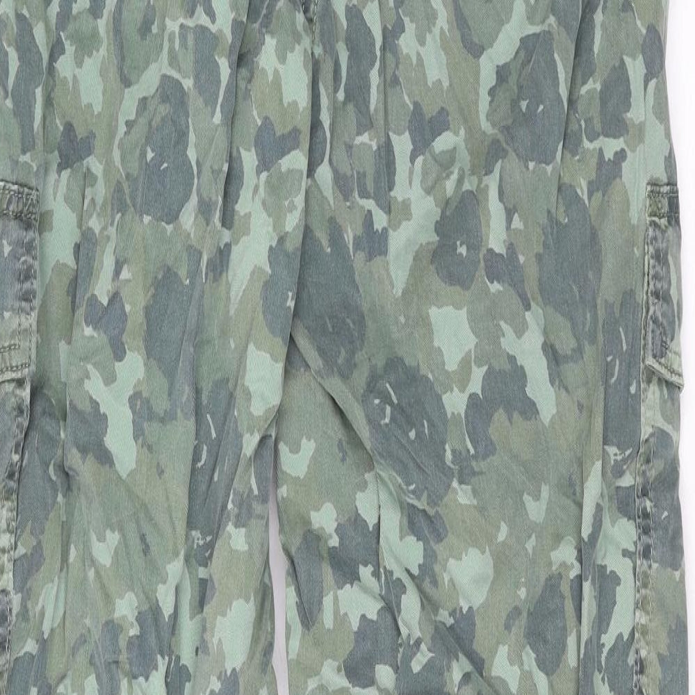 Marks and Spencer Womens Green Camouflage Lyocell Cargo Trousers Size 8 L28 in Regular Zip