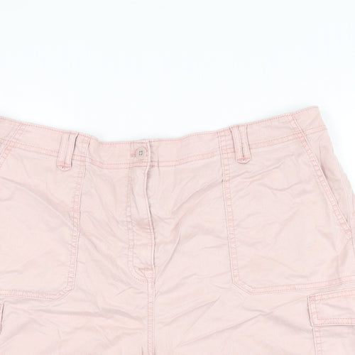Marks and Spencer Womens Pink Lyocell Cargo Shorts Size 20 L7 in Regular Zip