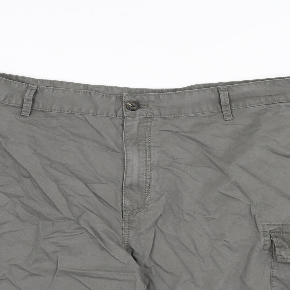 Marks and Spencer Mens Grey Cotton Cargo Shorts Size 44 in L9 in Regular Zip