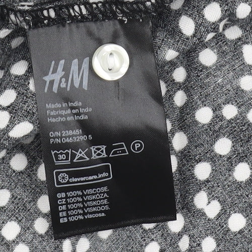 H&M Women's Black Polka Dot Sleeveless Button-Up Shirt