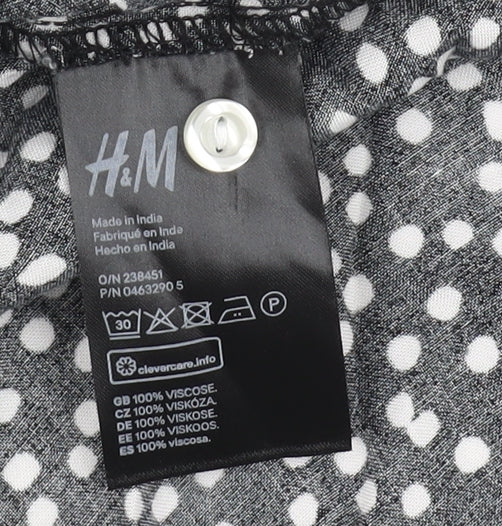 H&M Women's Black Polka Dot Sleeveless Button-Up Shirt