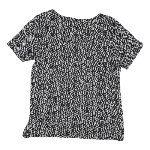 Love TEES Women's Black Geometric T-Shirt Size 14