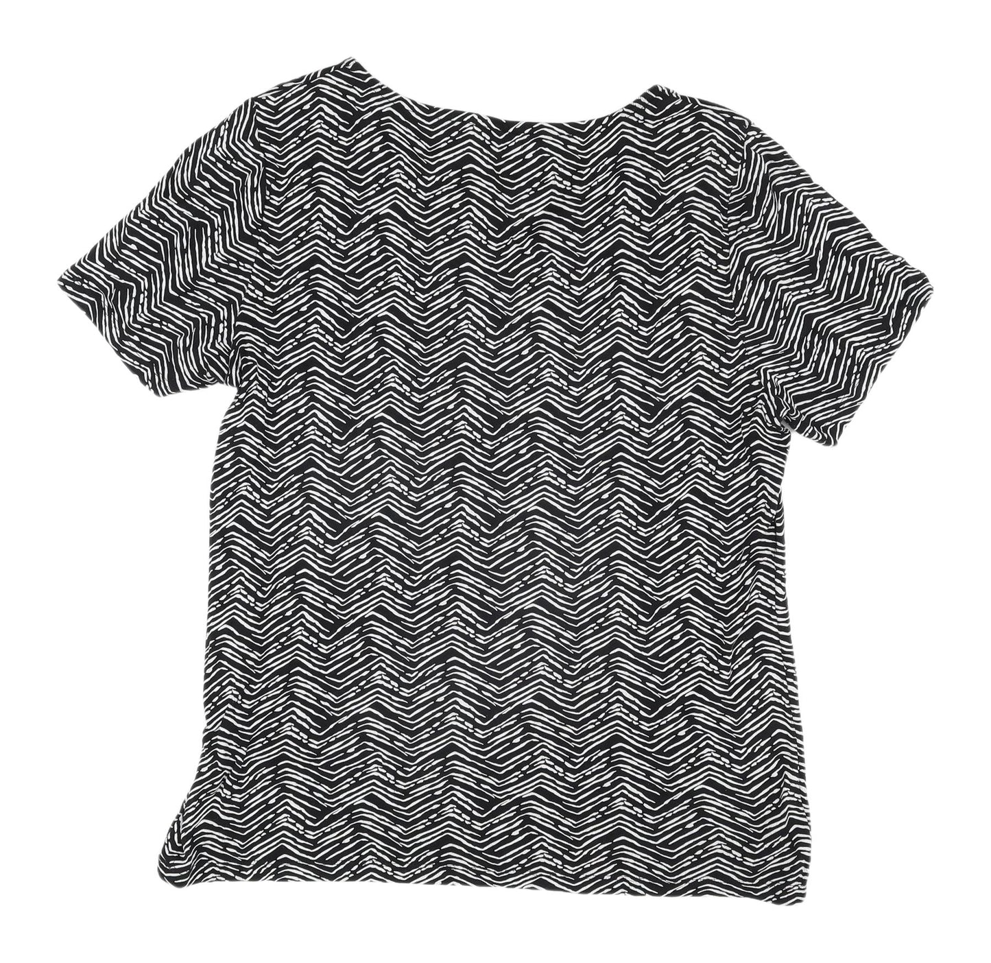 Love TEES Women's Black Geometric T-Shirt Size 14