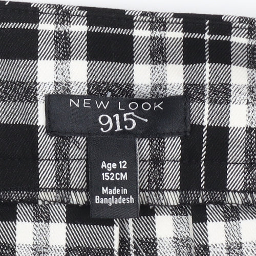 New Look Girls Black Plaid Pleated Skirt, Size 12 Years