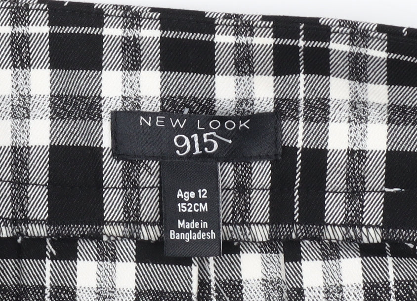 New Look Girls Black Plaid Pleated Skirt, Size 12 Years