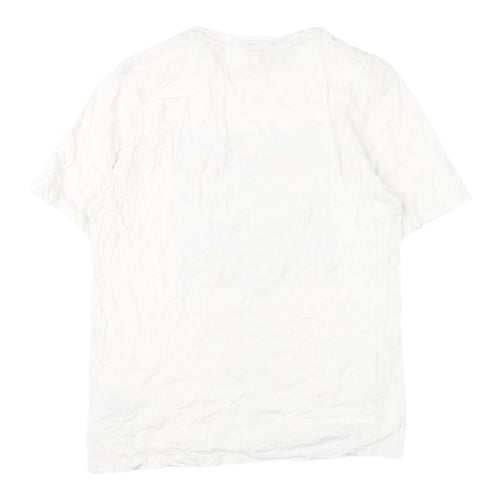 Penfield Men’s White Aztec Graphic T-Shirt, Size M