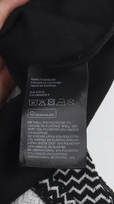 H&M Women's Black Chevron A-Line Dress Size 6