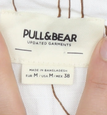 Pull & Bear Men's M White Graphic Short Sleeve Shirt