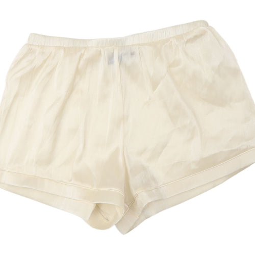 Loungeable Women's Ivory Shorts Size 14