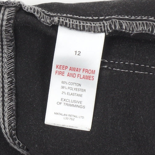 Papaya Women's Black Straight Jeans Size 12