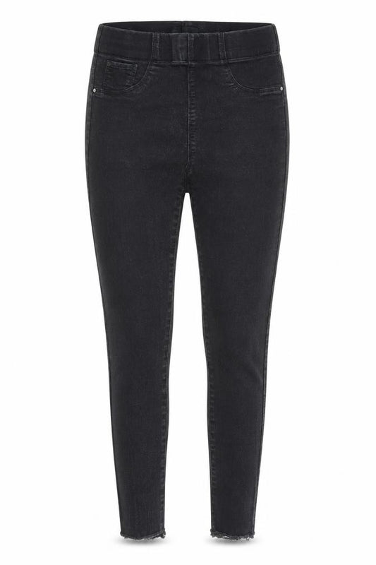 Front view of Denim Black Slim Jegging women’s denim jeans, size UK 8