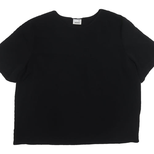 First Avenue Black T-Shirt Women Size 18 Crew Neck
