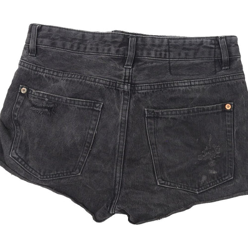 Pull & Bear Women's Black Cut-Off Denim Shorts