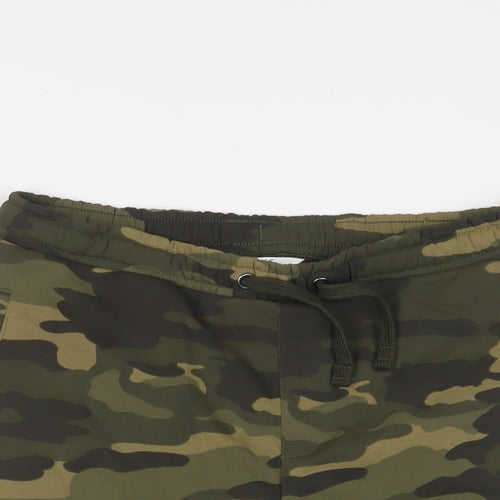 Marks and Spencer Boys Green Camouflage Cotton Sweat Shorts Size 13-14 Years L7 in Regular Drawstring - Pockets