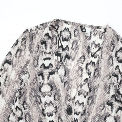 H&M Womens Grey Animal Print Polyester Skater Dress Size 6 V-Neck Button