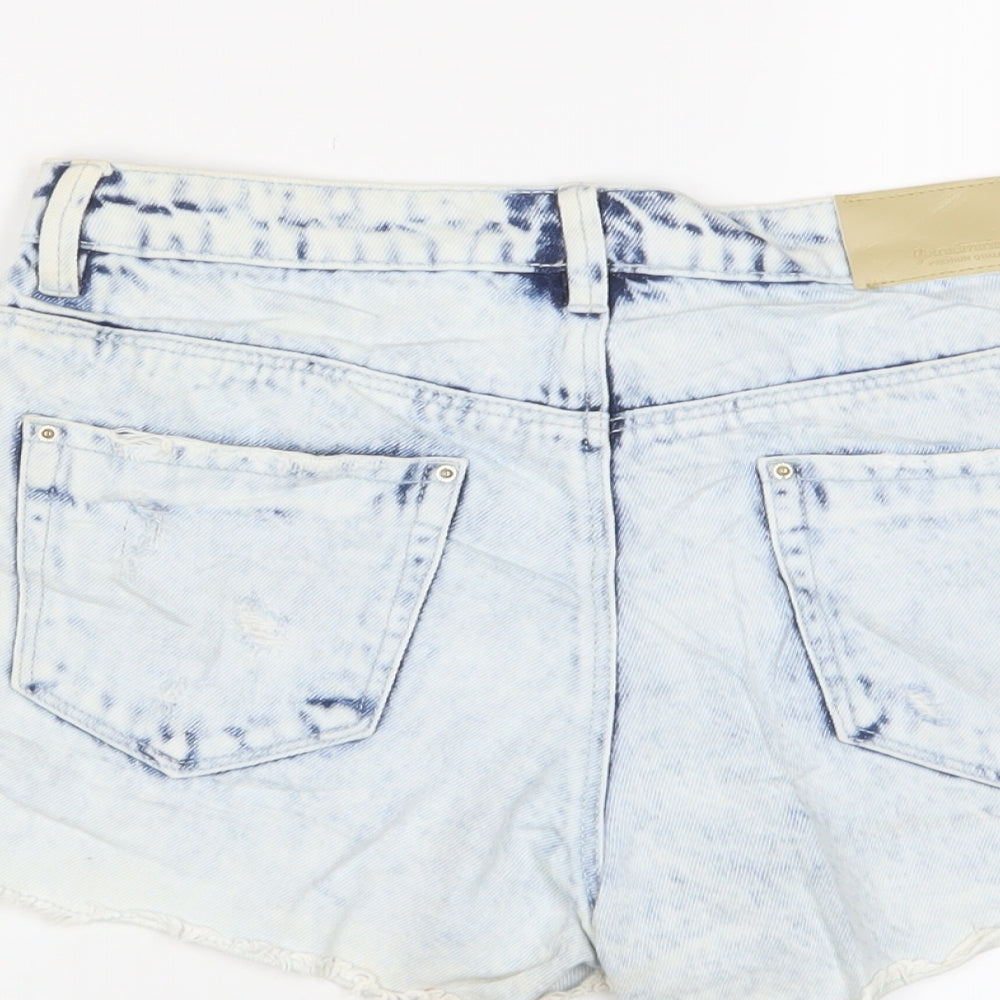 Stradivarius Womens Blue Cotton Basic Shorts Size 10 L3 in Regular Zip - Distressed, Pockets