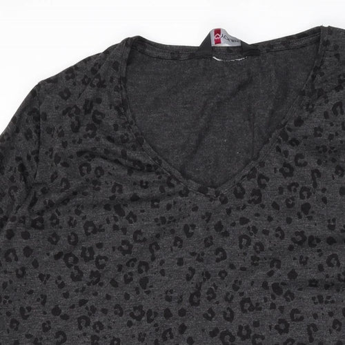 Yours Womens Green Animal Print Cotton A-Line Size 16 V-Neck Pullover - Leopard Print