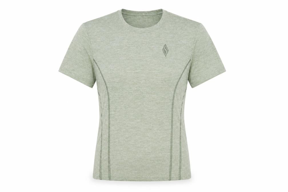 Front view of Skechers women’s green polyester basic t-shirt, size M, crew neck