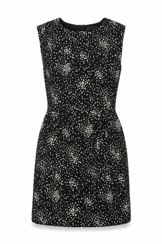 Front view of Grace & Mila women’s black geometric polyester shift, size L, round neck zip