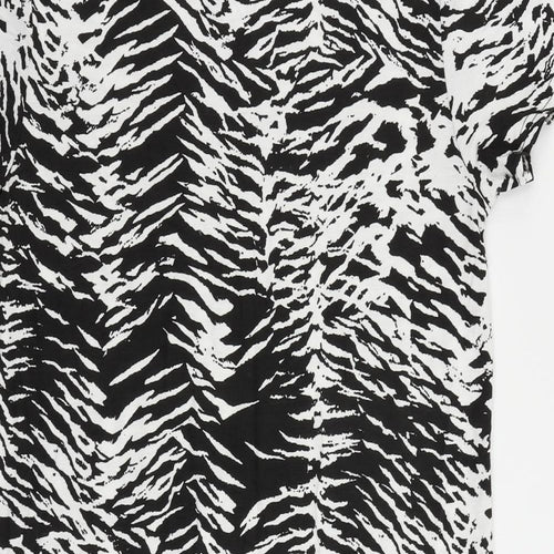 PRETTYLITTLETHING Womens Black Animal Print Viscose T-Shirt Dress Size 10 Crew Neck Pullover